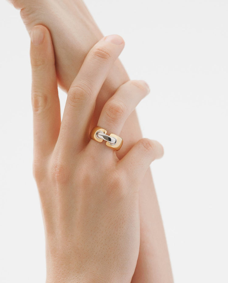 Anillo de plata 925 bañada en rodio y oro amarillo de 18K