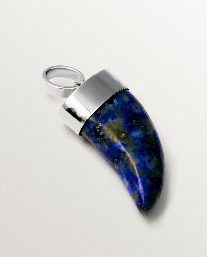 Charm de plata 925 con lapislázuli en forma de colmillo