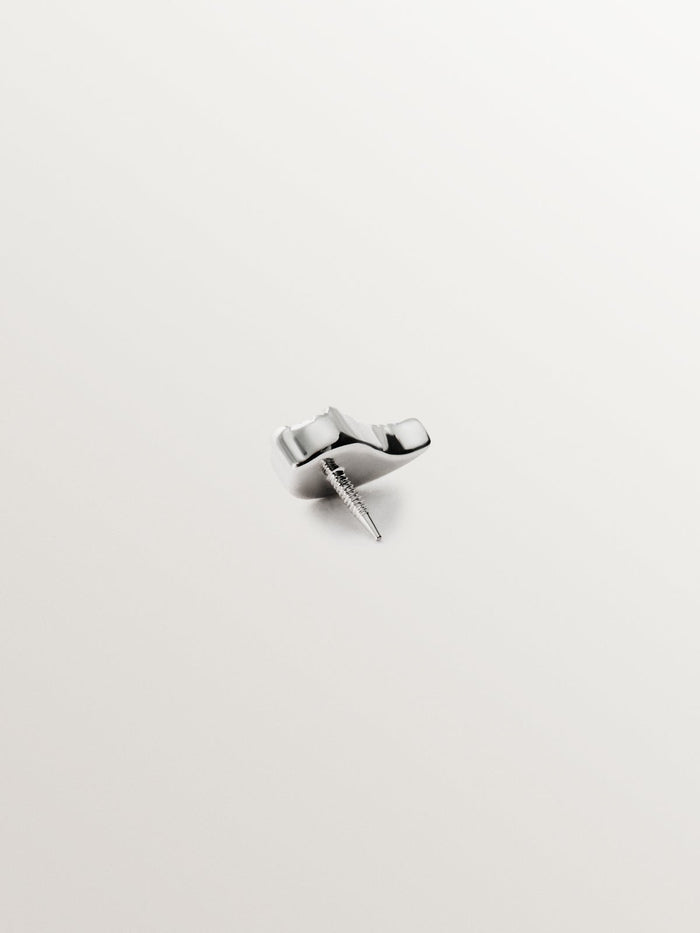 Piercing de oro blanco de 18K con diamantes y forma de gota
