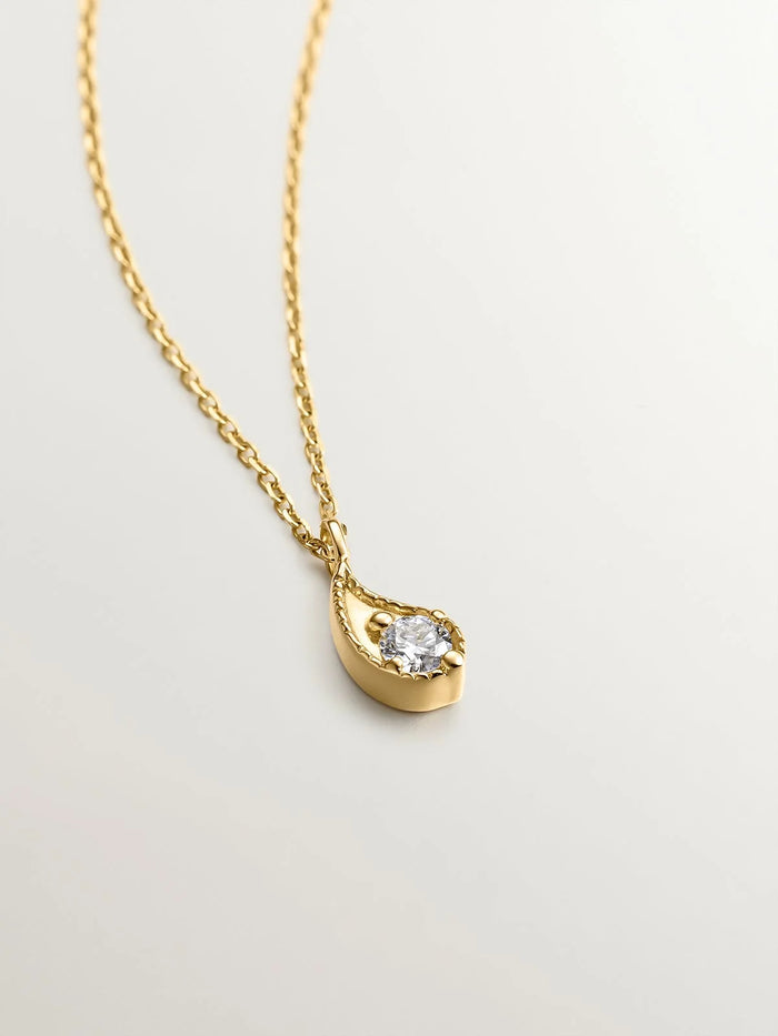 Colgante de oro amarillo de 18K con gota y diamantes en talla brillante