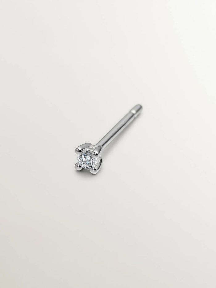 Pendiente individual de oro blanco de 18K con diamante en talla brillante