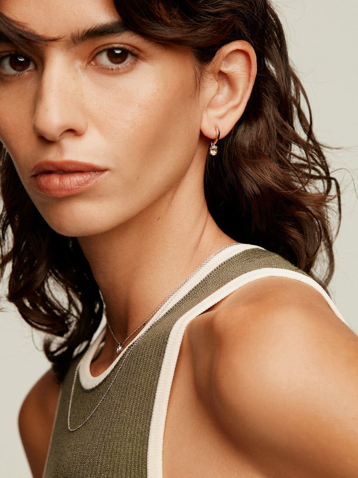 Pendientes de aro pequeños de plata 925 bañada en oro rosa de 18K con cuarzo verde