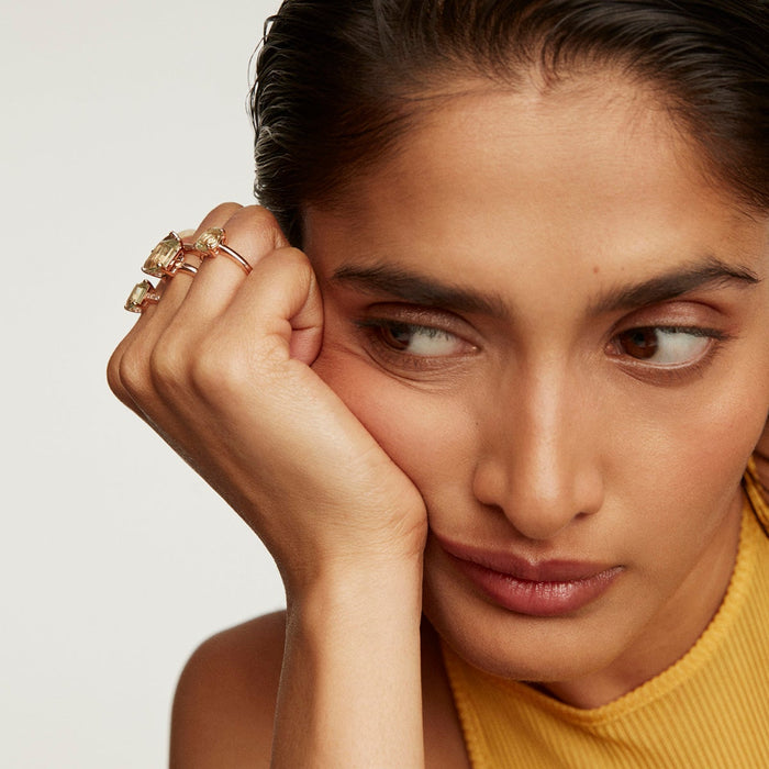 Anillo de plata 925 bañada en oro rosa de 18K con cuarzo verde