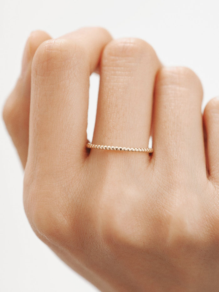 Anillo minimalista esferas oro 9 kt