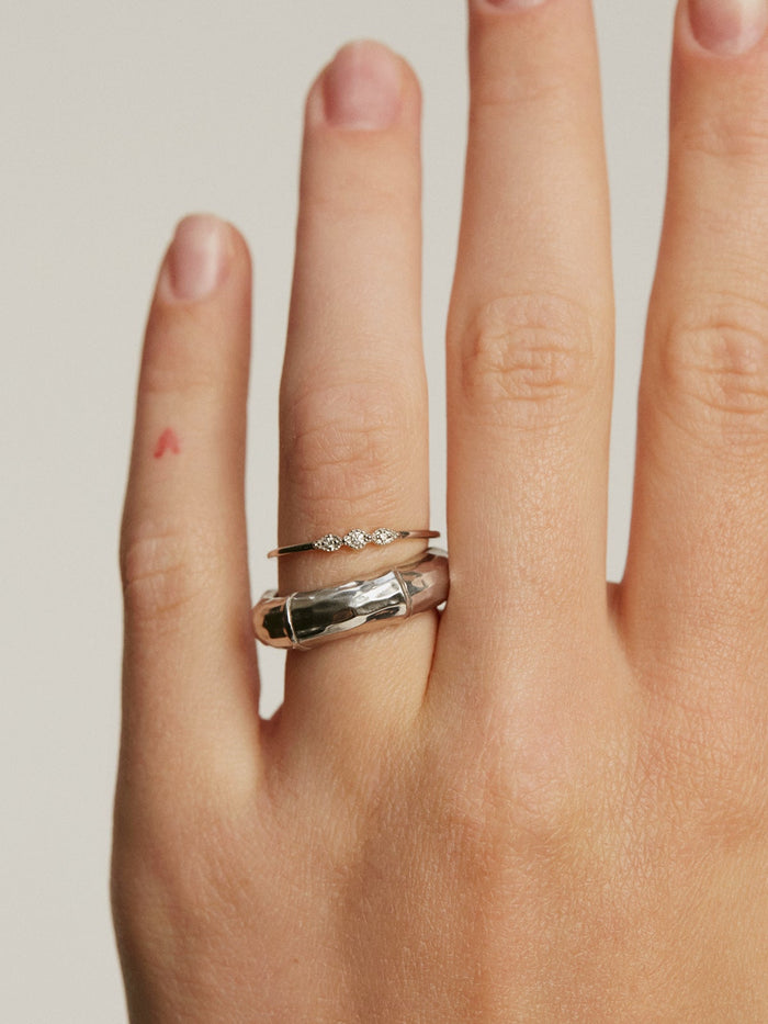 Anillo diamante gotas 0,027 ct  oro blanco 9 kt