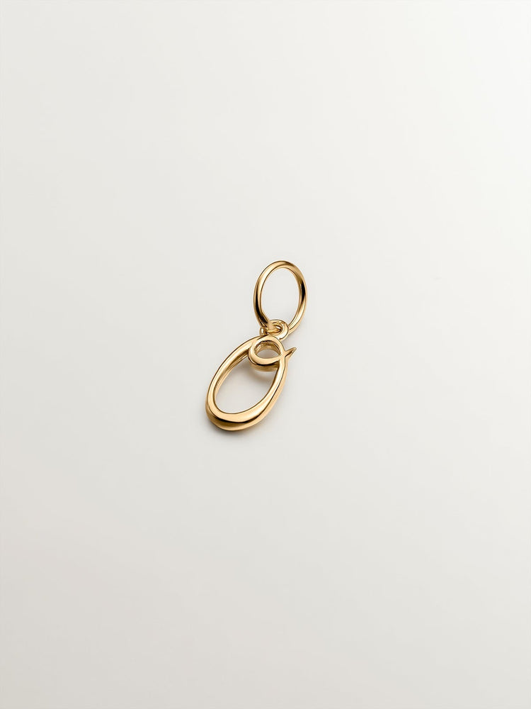 Charm letra O plata recubierta oro  