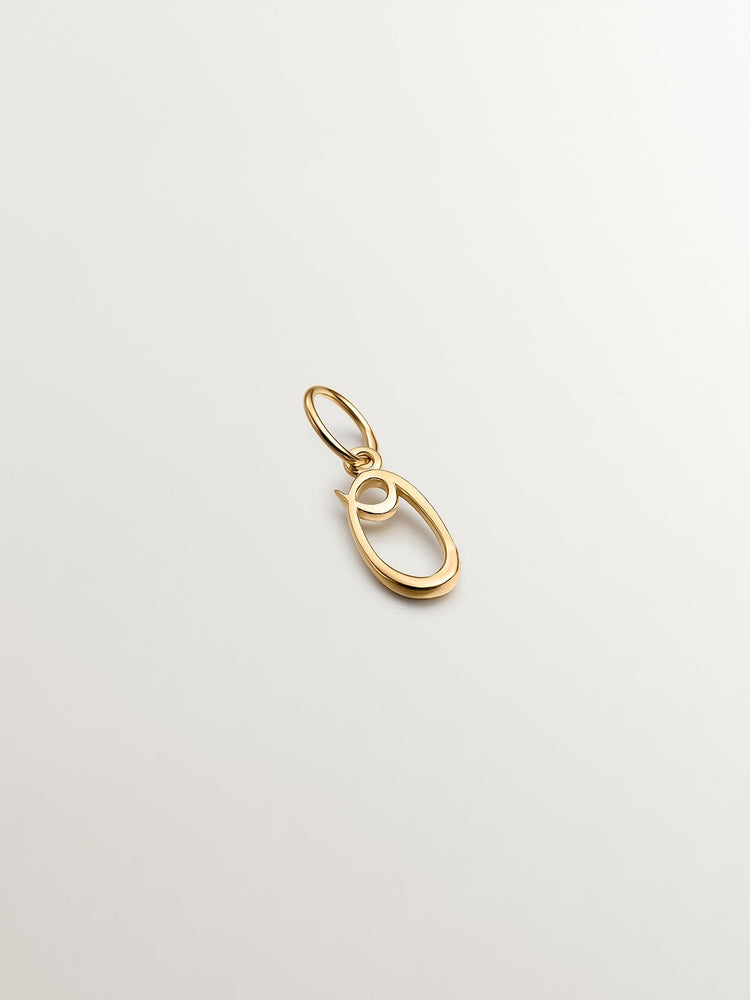 Charm letra O plata recubierta oro  