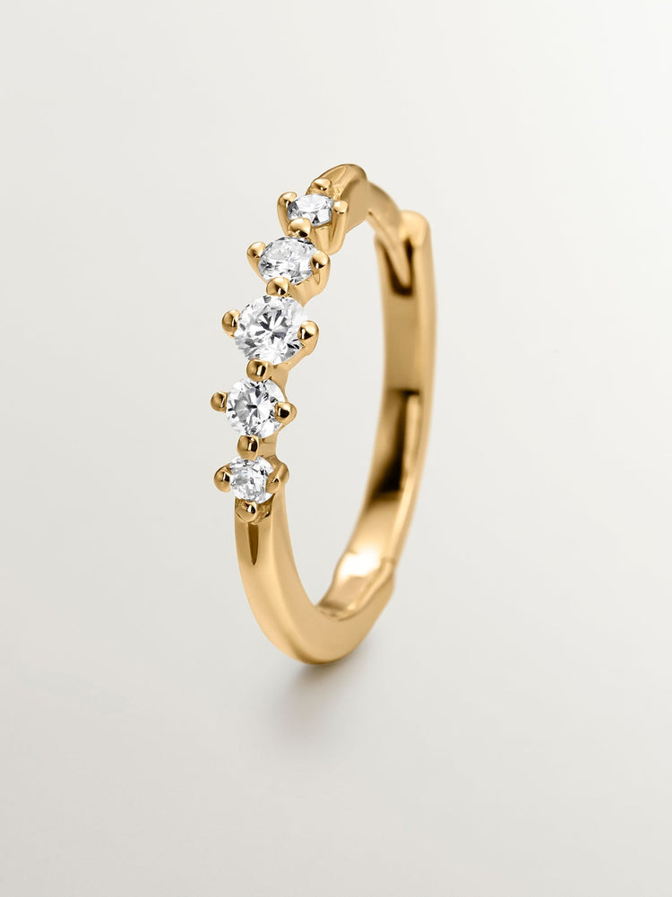 Pendiente aro cinco diamantes 0,071 ct  oro amarillo