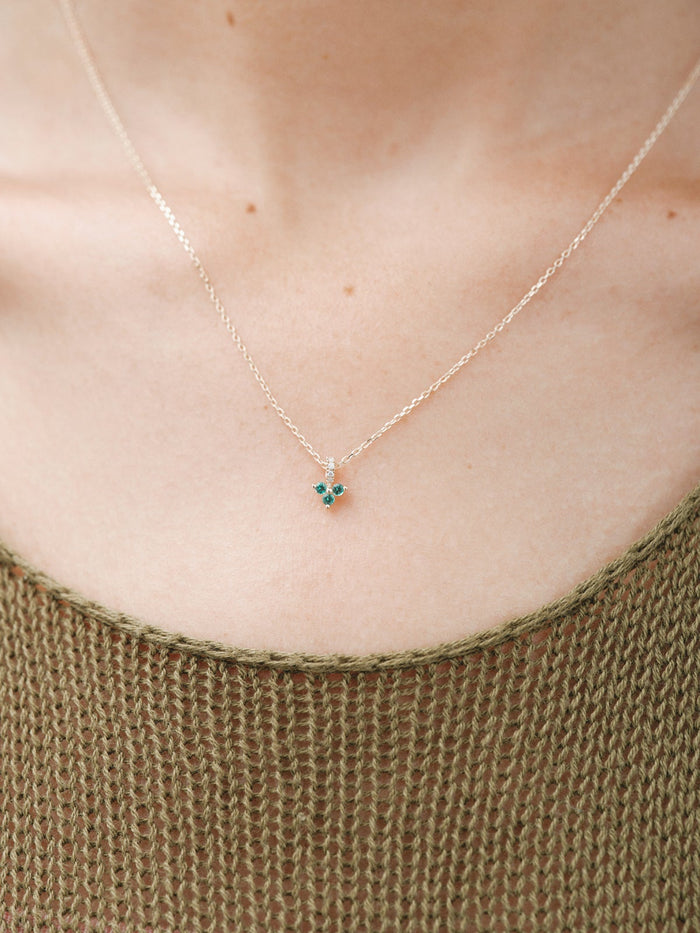 Colgante trébol esmeralda y diamante oro 9 kt