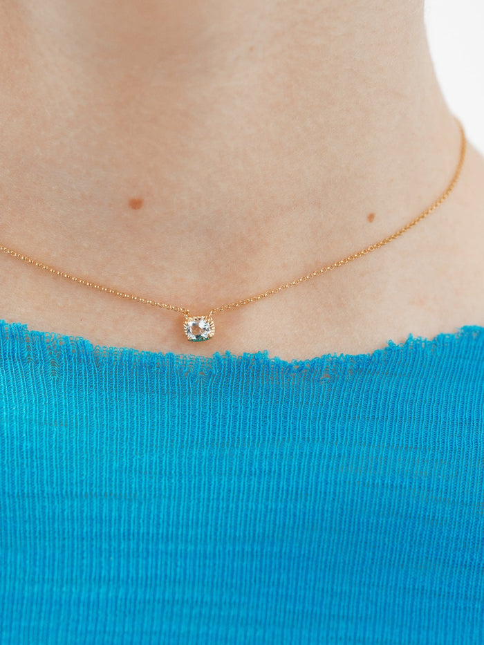 Colgante de plata 925 bañada en oro amarillo de 18K con topacio azul sky