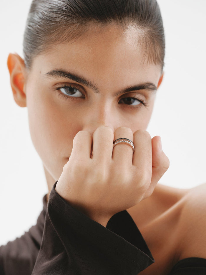 Anillo doble relieve espinelas plata  
