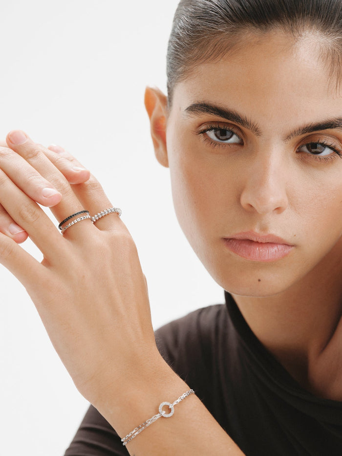 Anillo doble relieve espinelas plata  