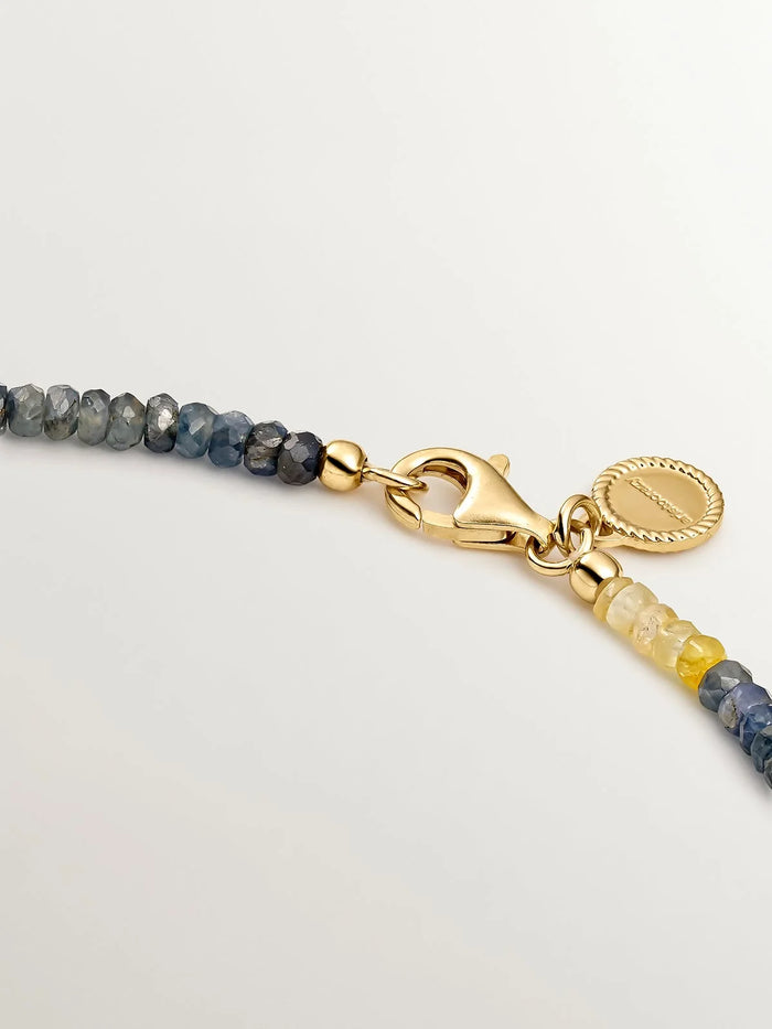 Collar de plata 925 bañada en oro amarillo de 18K con bolas de zafiros multicolor