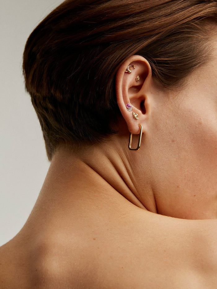 Piercing de oro amarillo de 18K con diamantes en talla brillante
