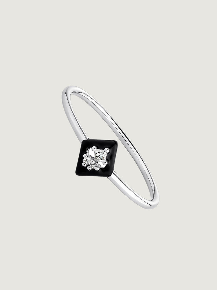 Anillo rombo de oro blanco de 18kt con esmalte negro y diamantes