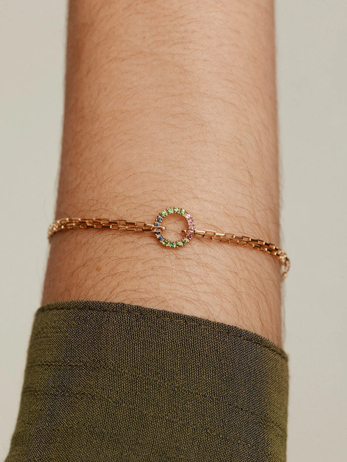 Pulsera de eslabones forza de plata 925 bañada en oro amarillo de 18K con aro de piedras multicolor