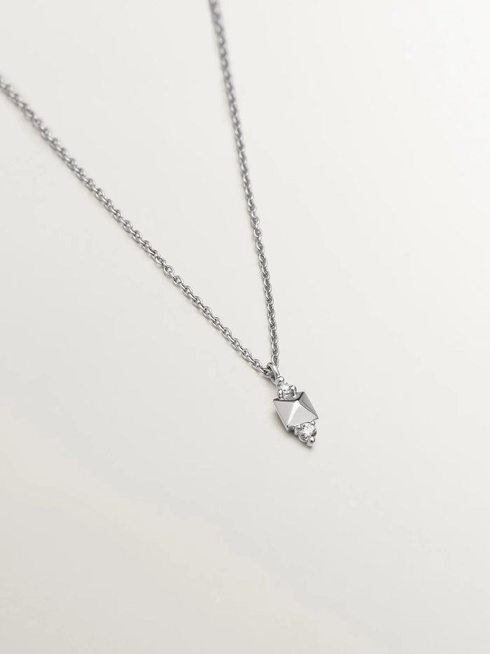 Colgante de oro blanco de 18K con tachuela y diamante