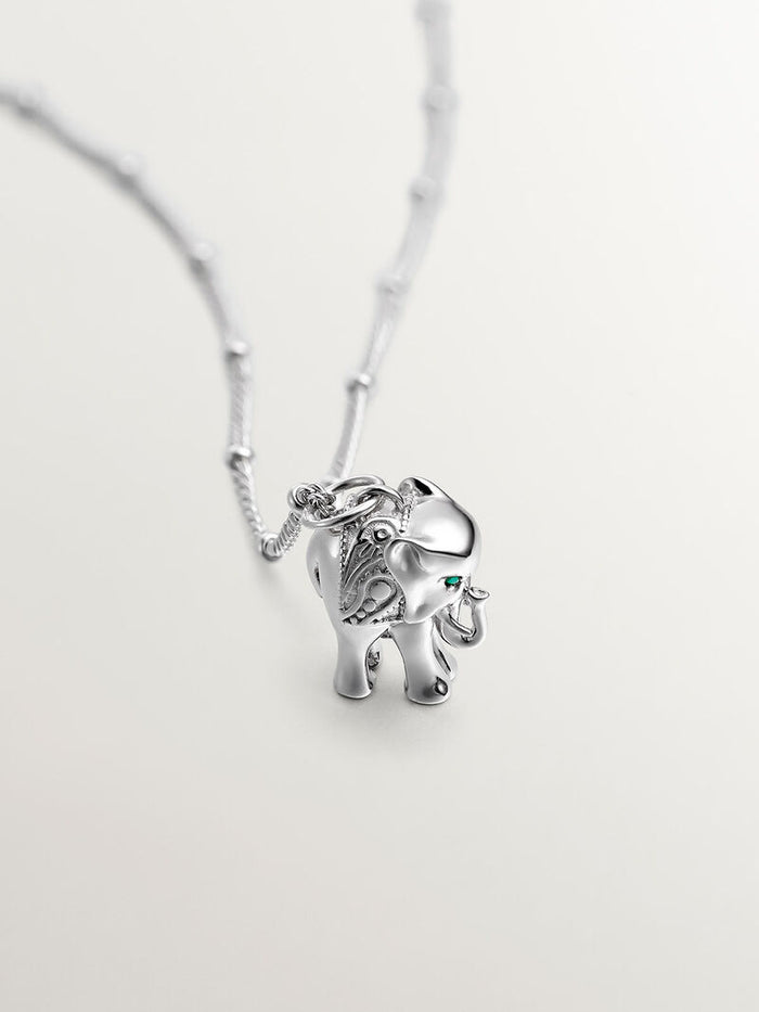 Charm de plata 925 con ónix verde y forma de elefante