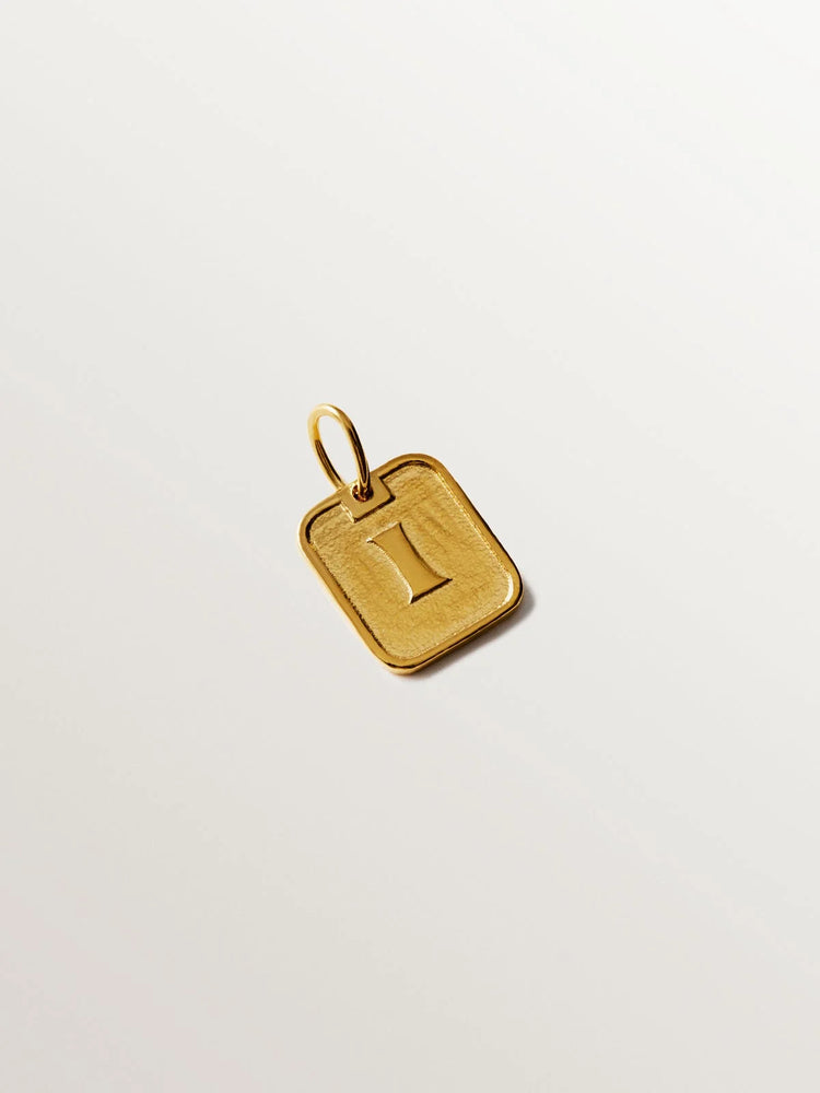 Charm de plata 925 bañada en oro amarillo de 18K con número 1