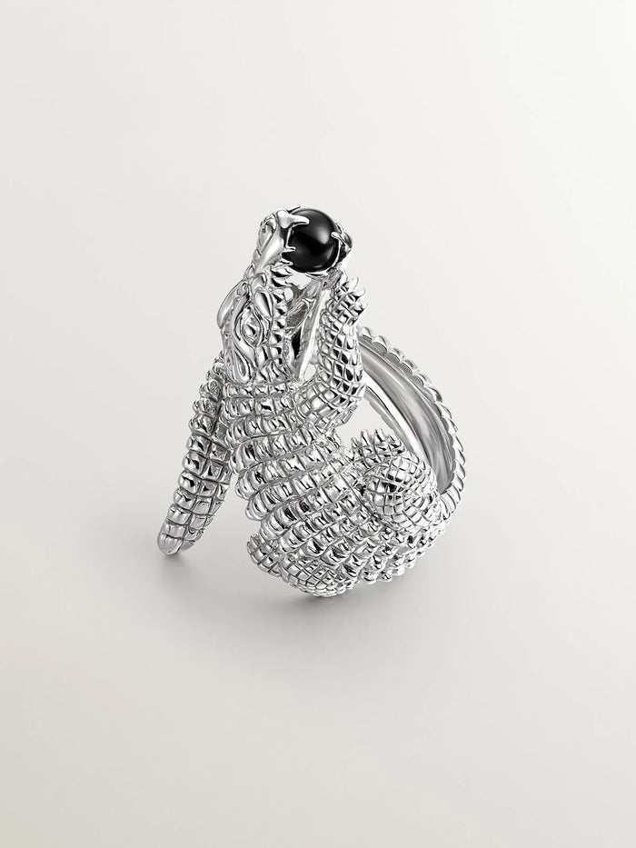 Anillo de plata 925 con forma de cocodrilo y ónix negro