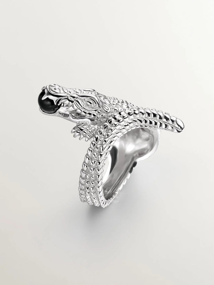 Anillo de plata 925 con forma de cocodrilo y ónix negro