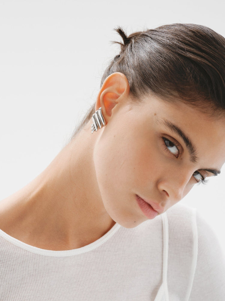 Pendientes de plata 925 rodiada con forma fluida