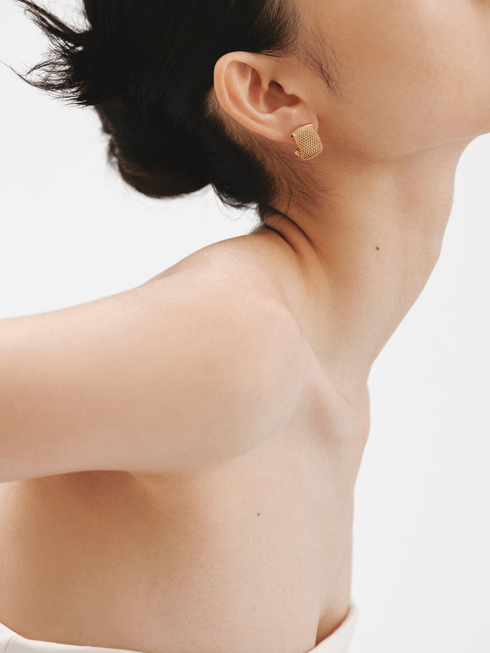 Pendientes de aro de plata 925 bañada en oro amarillo de 18K con malla