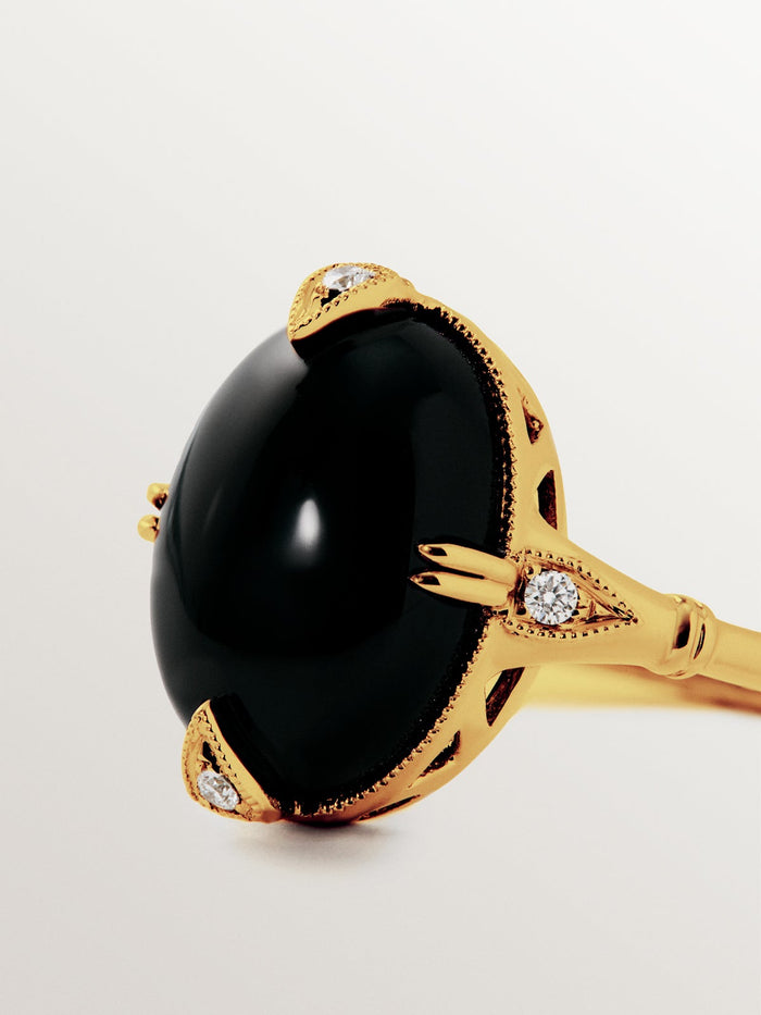 Anillo de oro amarillo de 18K con pavé de diamantes en talla brillante