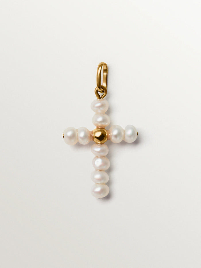 Charm de plata 925 bañada en oro amarillo de 18K con perlas y forma de cruz