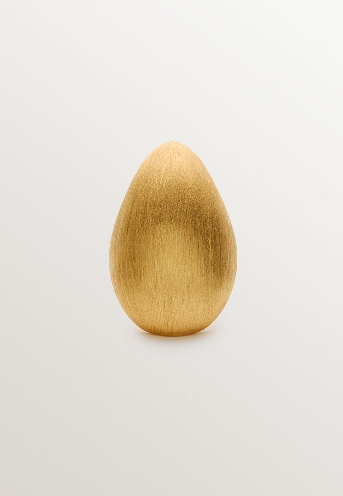 Anillo ovalado de plata 925 bañada en oro amarillo de 18K con textura